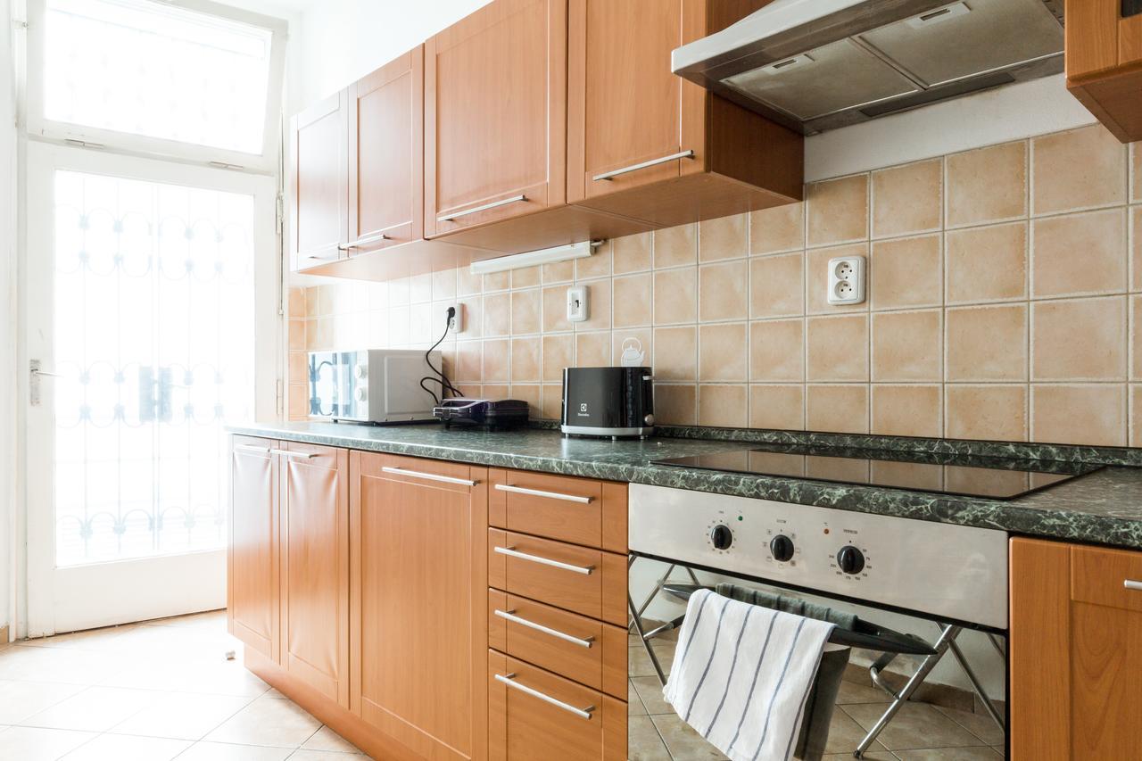 Beautiful City Center Apartments Прага Екстериор снимка