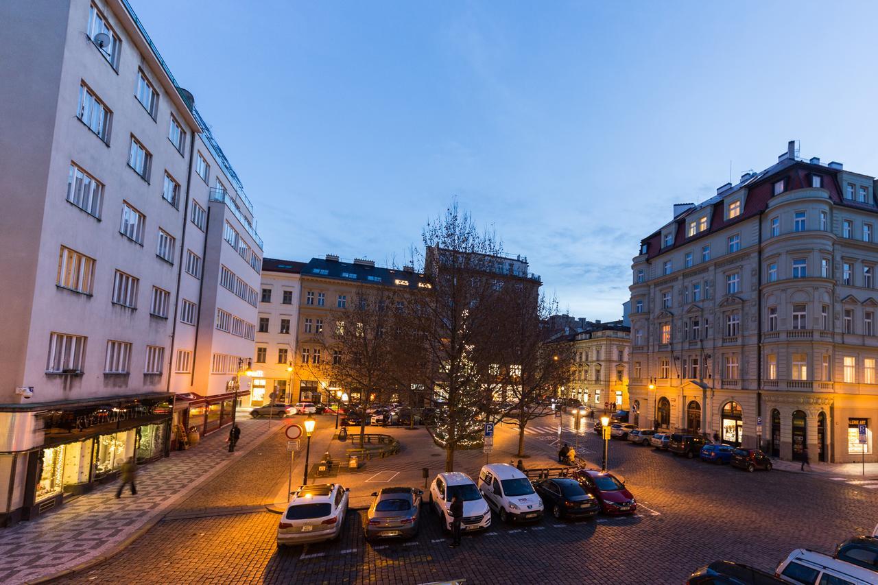 Beautiful City Center Apartments Прага Екстериор снимка