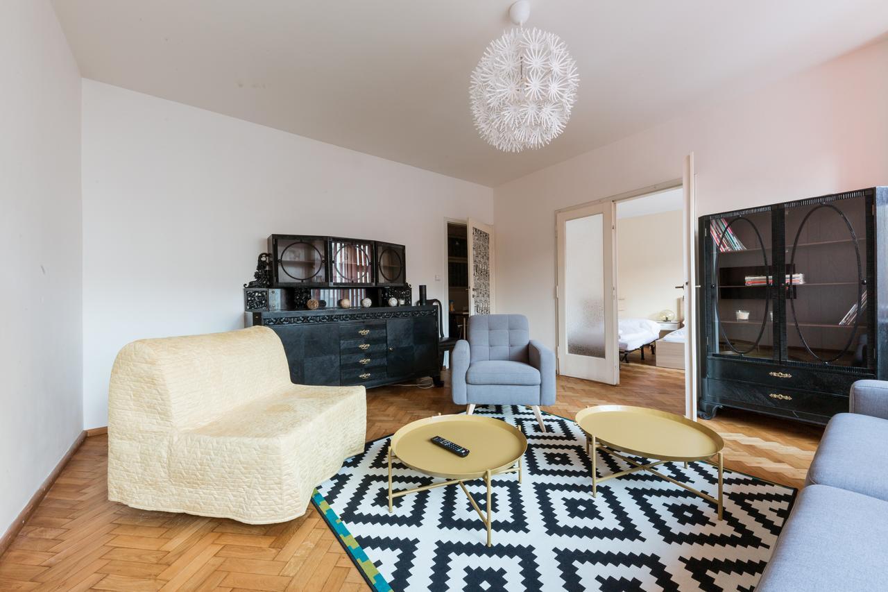 Beautiful City Center Apartments Прага Екстериор снимка