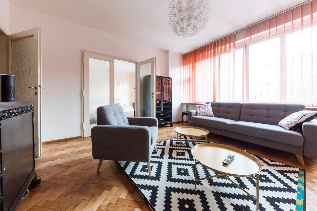 Beautiful City Center Apartments Прага Екстериор снимка
