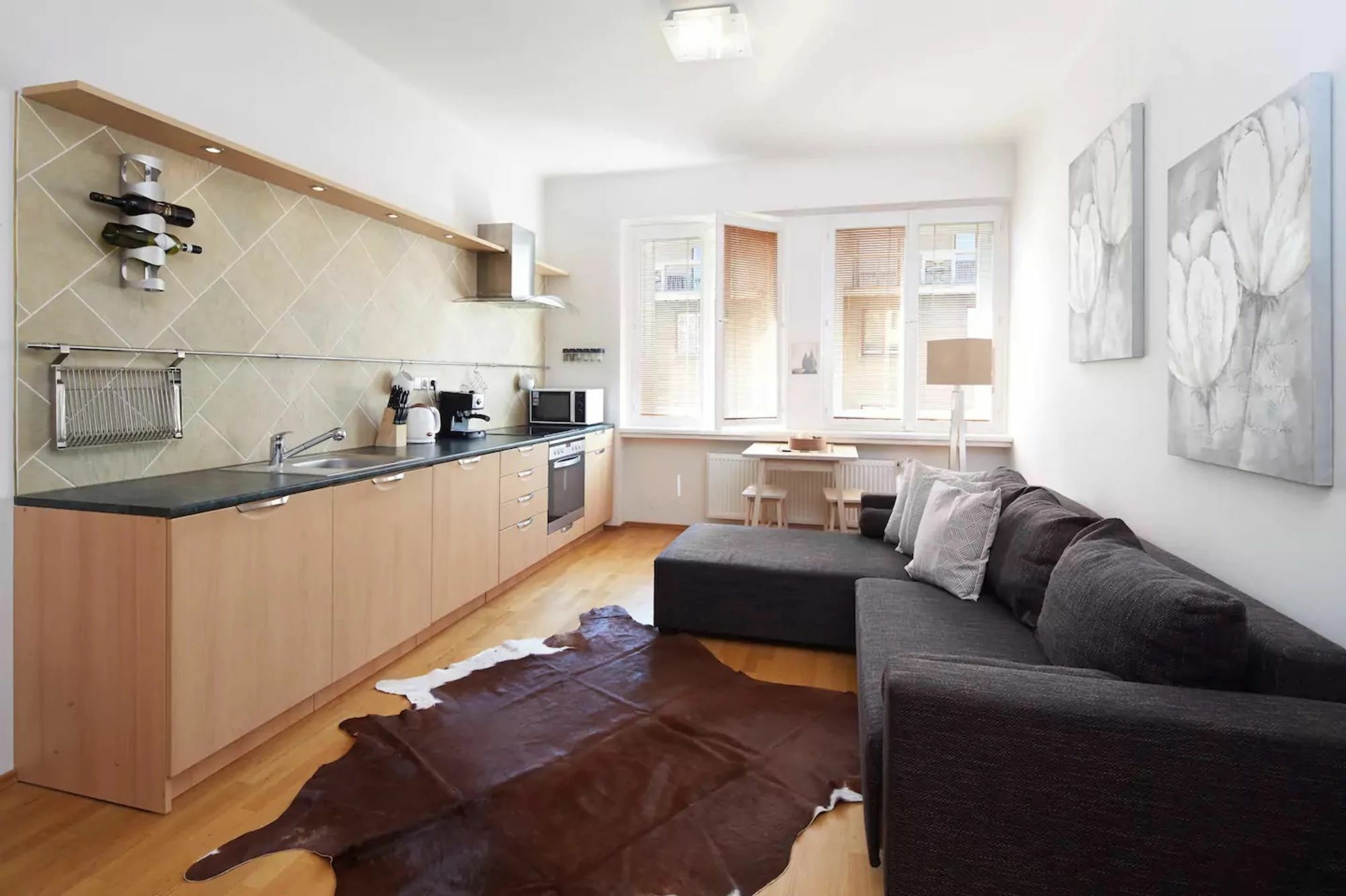 Beautiful City Center Apartments Прага Екстериор снимка