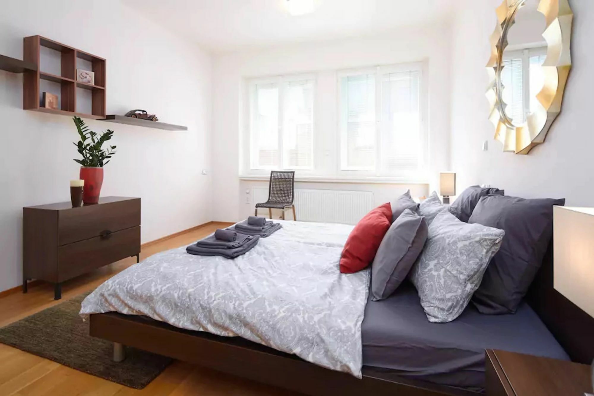 Beautiful City Center Apartments Прага Екстериор снимка